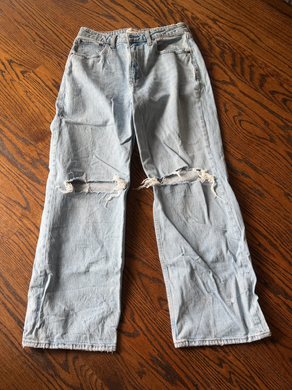 Abercrombie & Fitch Light Blue High-Rise Skinny Jeans